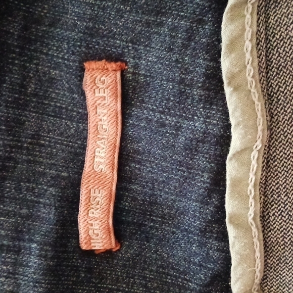 JagJeans High Rise Straight Leg DISTRESSED Pull On Jeans - Picture 4 of 8